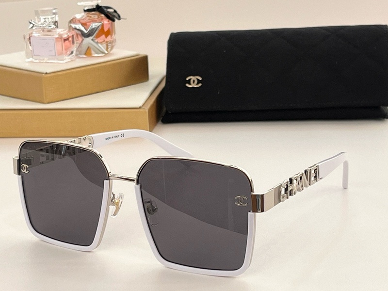 Chanel Sunglasses 113